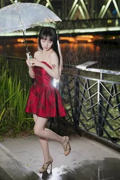 [YITUYU艺图语]2023.07.21 温柔晚风 霏霏[21+1P/371MB] - 2