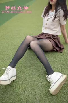 [MSLASS梦丝女神]2019.05.02  学苑的JK黑丝袜 雪馨 [79+1P/451M] - 3