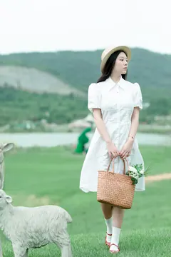 [YITUYU艺图语]2023.07.31 阳光正好 鹹魚[24+1P/288MB] - 2
