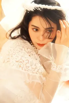 [YITUYU艺图语]2023.08.03 落日玫瑰 拍拍[23+1P/316MB] - 2