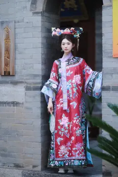 [YITUYU艺图语]2023.08.04 宫锁心玉 裴同学[33+1P/715MB] - 2