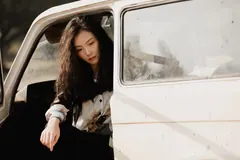 [YITUYU艺图语]2023.08.04 阳光漫步 小颖[27+1P/146MB] - 2