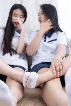 勿恋传媒 NO.2772 菜菜&岚岚-皮鞋、白船袜、裸足[175P/1V/5.98GB]