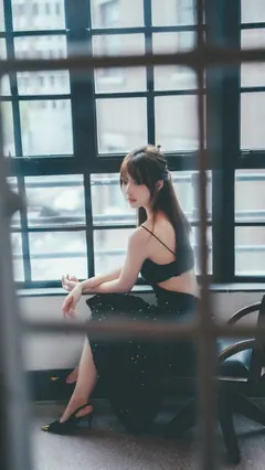 [YITUYU艺图语]2023.08.10 我和我 肖肖[34+1P/／420MB] - 4