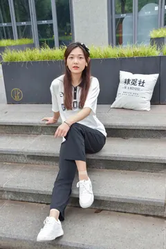 袜觅社 NO.020 漫渝[97P/1V/10.0GB] - 2