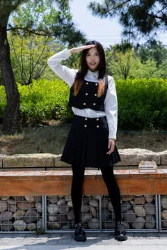 勿恋传媒 NO.2781 茯苓-皮鞋、厚黑丝、jk至服、户外丝袜[312P/1V/6.70GB] - 2