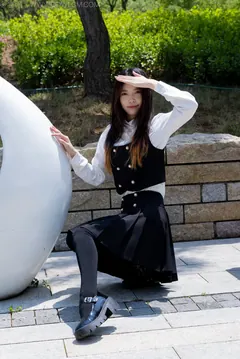 勿恋传媒 NO.2781 茯苓-皮鞋、厚黑丝、jk至服、户外丝袜[312P/1V/6.70GB] - 3
