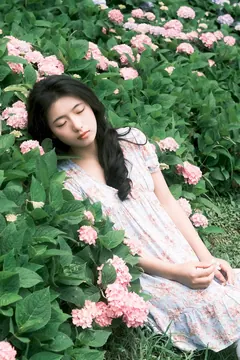 [YITUYU艺图语]2023.08.17 日光充盈 木柚[33+1P/507MB] - 1