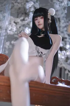 屿鱼 NO.072 – 碧蓝航线 史特拉塞 艳书美玉[98P/440MB]