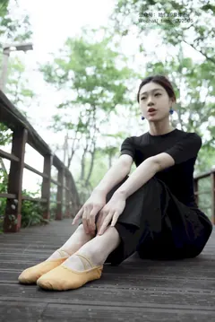 她们印象 NO.102 程程 [178P/1V/3.75GB]