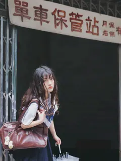 [YITUYU艺图语]2023.08.18 老街与猫 我变成猪了你负责吗[38+1P/338MB] - 2