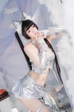 落落Raku NO.001 – Malymoon銀狐[19P/328MB]