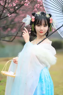 [YITUYU艺图语]2023.08.20 落梅 小杨[24+1P/443MB] - 1