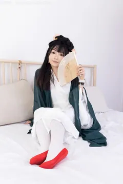 勿恋传媒 NO.2787 嘟嘟-布鞋、厚白丝、红色船袜、古装[166P/1V/3.61GB] - 4
