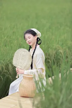 [YITUYU艺图语]2023.08.24 稻香 酸辣湯兒[25+1P/316MB] - 2
