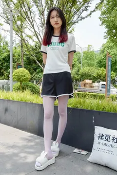 袜觅社 NO.028 奶茶[77P/1V/7.30GB]