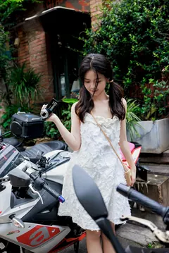 [YITUYU艺图语]2023.08.25 电台游记 不塔小妖[46+1P/782MB] - 4