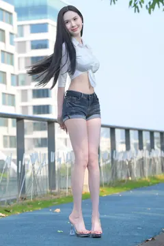 精选街拍作品 NO.7263 弯弯热裤美腿[216P/279MB] - 2