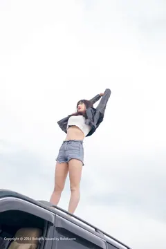 [Kimoe激萌文化]2016.12.23 KIM010 周闻 球球沙漠机车女[51+1P/737M] - 3