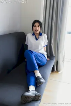 甜予摄影 NO.275 甜宝-校服、白色棉袜、肉色丝袜、小皮鞋[135P/2V/8.90GB] - 2