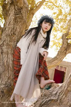 [Kimoe激萌文化]2016.12.29 KIM013 秋画之应 沙漠旅拍[40+1P/461M] - 4