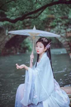 [YITUYU艺图语]2023.09.17 枕寒流 陈错[19+1P/241MB] - 2