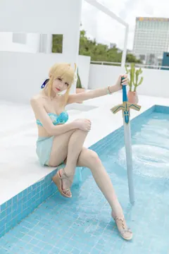 封疆疆v NO.086 – FGO Saber 泳装[49P/404MB] - 2