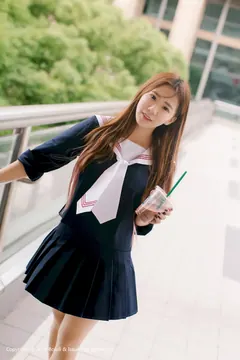 [Kimoe激萌文化]2017.09.24 KIM.024 董晨莉 游乐元美少女[40+1P/271M] - 2