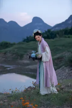 [YITUYU艺图语]2023.08.27 纳凉 谨陬捌[22+1P/331MB] - 2