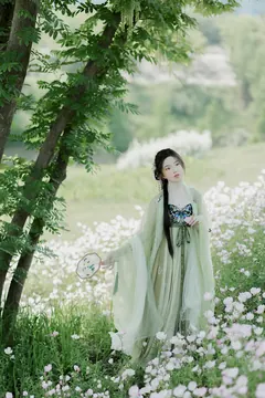 [YITUYU艺图语]2023.08.28 山野饮酒 71Olan[31+1P/316MB]