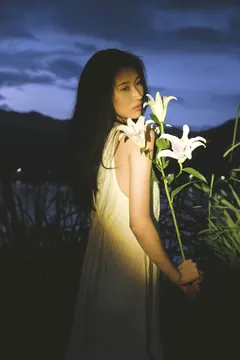 [YITUYU艺图语]2023.08.28 一株百合的救赎 佳佳[27+1P/245MB] - 2