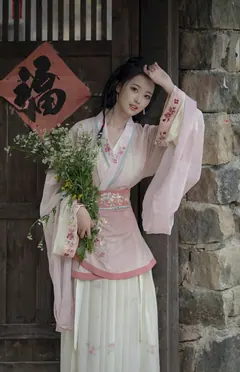 [YITUYU艺图语]2023.08.30 采薇 汀贰[19+1P/225MB] - 2