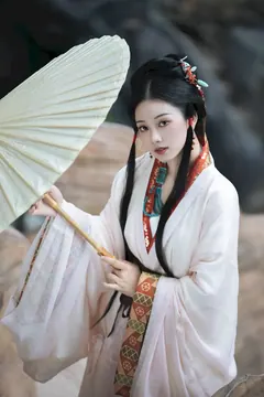 [YITUYU艺图语]2023.09.01 执一念 秋哒哒–[34+1P/323MB] - 4
