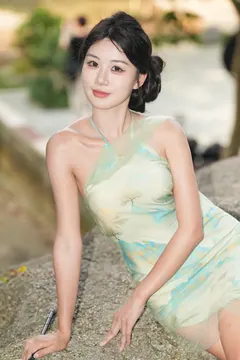 精选街拍作品 NO.7340 希希好久不见[48P/127MB]