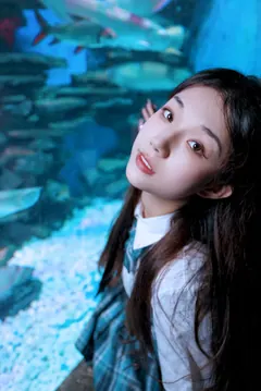 [YITUYU艺图语]2023.09.05 海洋之心 裴同学[28+1P/588MB] - 2