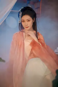 [YITUYU艺图语]2023.09.05 夜荷 木景抒[30+1P/648MB]