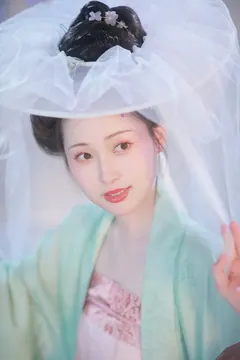 [YITUYU艺图语]2023.09.05 紫藤咏 是汤圆吖吖[29+1P/390MB] - 2