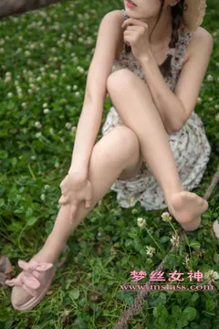 [MSLASS梦丝女神] 2019-05-13 玥玥 田园的萌妹 [78P/685MB] - 2