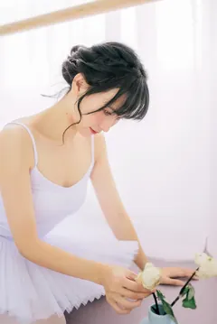 [YITUYU艺图语]2023.09.07 当她踮起脚尖 封木木AINY[50+1P/716MB] - 2
