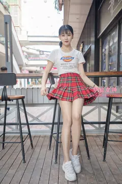 [MSLASS梦丝女神]2019.05.23 可岚 油光丝袜的少女 [74P/911MB] - 3
