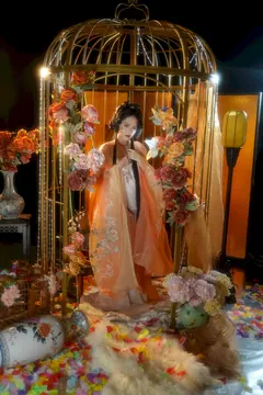 [YITUYU艺图语]2023.09.08 繁华之下 南栀[21+1P/392MB] - 2