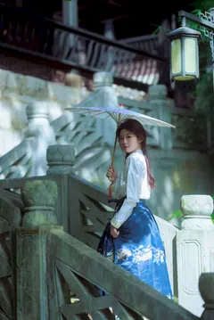 [YITUYU艺图语]2023.09.08 新式古风 小咪豆[39+1P/608MB] - 4