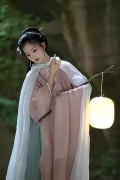 [YITUYU艺图语]2023.09.09 八千梦 汀贰[20+1P/308MB] - 2