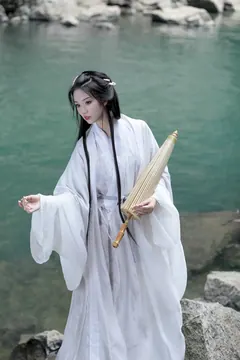 [YITUYU艺图语]2023.09.11 风 晚江亭[36+1P/389MB] - 3