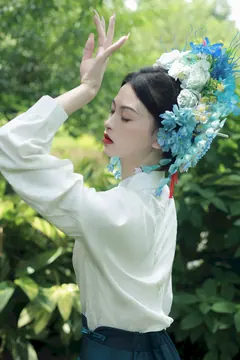 [YITUYU艺图语]2023.09.13 戴花 聂儿[25+1P/354MB] - 2