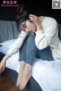 [MSLASS梦丝女神] 2019-11-11 雨晨 小牛仔的裤里S [55P/377MB] - 2