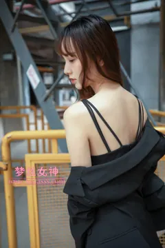 [MSLASS梦丝女神] 2020-04-22 玥玥 火车超自然系 [62P/1V/1155M] - 1