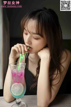 [MSLASS梦丝女神] 2020-04-22 玥玥 火车超自然系 [62P/1V/1155M] - 4