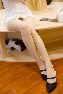 [SiHua思话] SH137 小俏 猫也恋上美脚 [49P/79MB] - 4