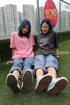 [MZSOCK]爱镁足 No.010 小珵&园子 致闺蜜 [114P/474MB] - 1